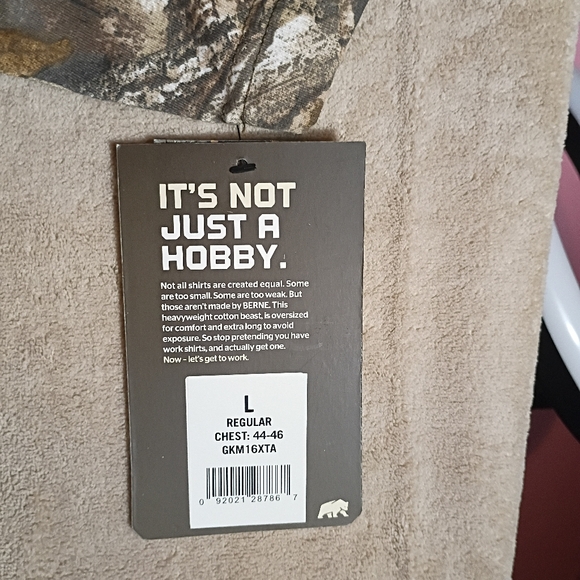 Berne Outdoor Realtree Edge Camo T-Shirt Men’s Large NWT Pocket Tee Hunting Work - Picture 3 of 7